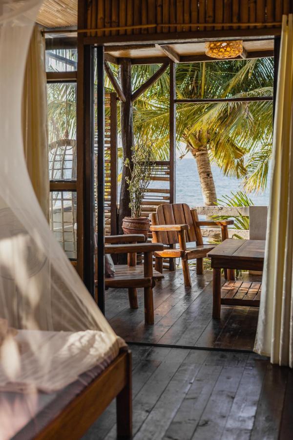 Amami Beachfront Villa With Private Beach Пуерто-Галера Екстер'єр фото