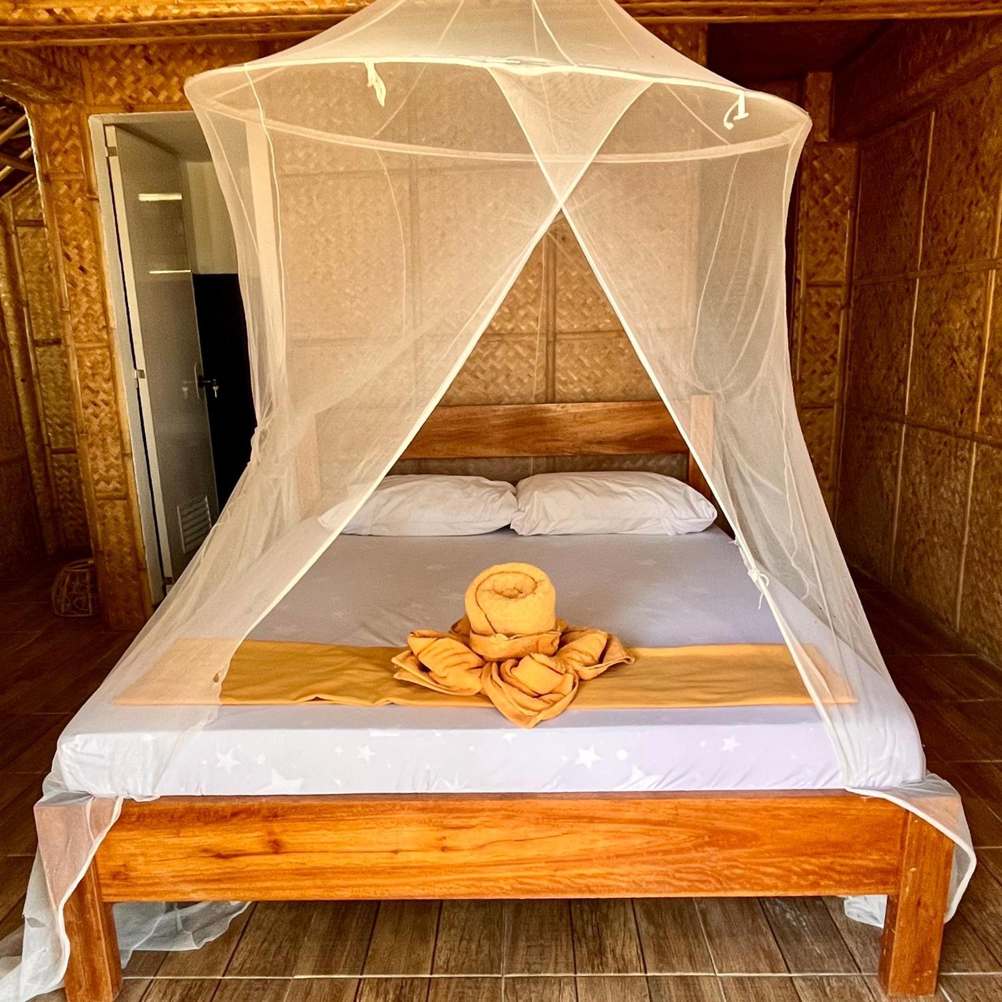 Amami Beachfront Villa With Private Beach Пуерто-Галера Екстер'єр фото