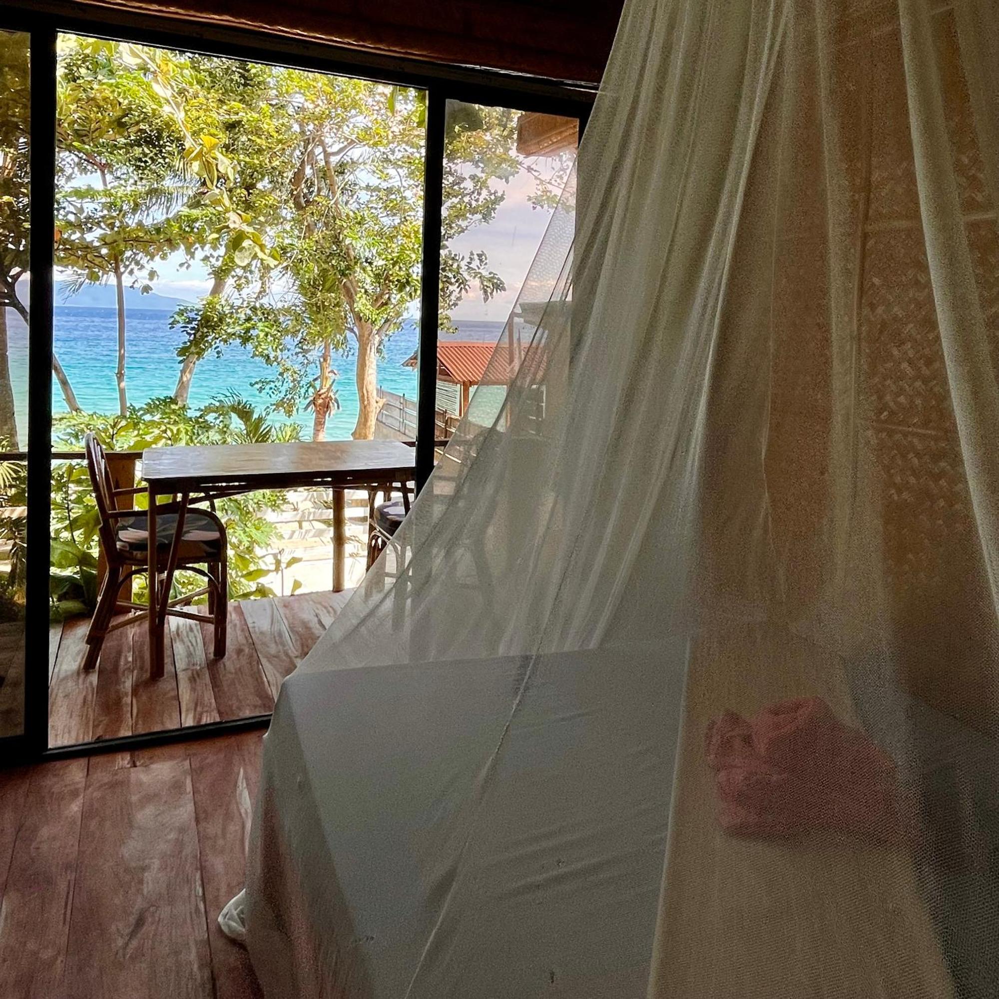 Amami Beachfront Villa With Private Beach Пуерто-Галера Екстер'єр фото